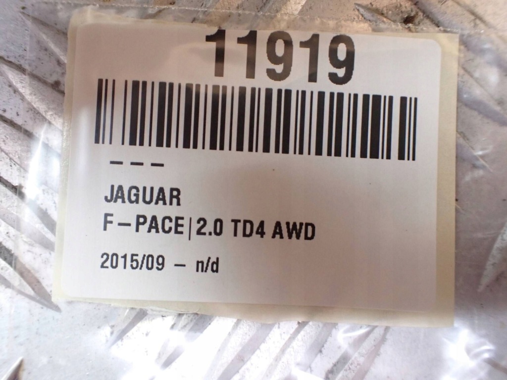 Элемент  корпус багажника jaguar f-pace hk8331012ac правая сторона Доставка