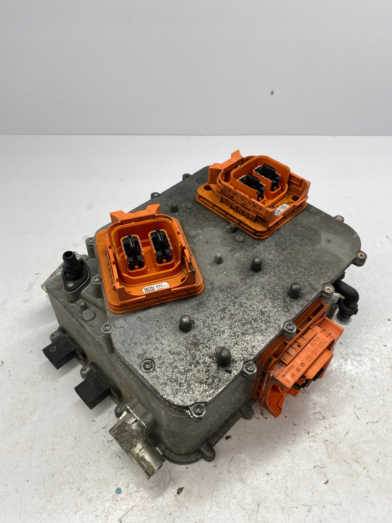 фото №6, Bmw i3 модуль блок керування заряджання 8647315