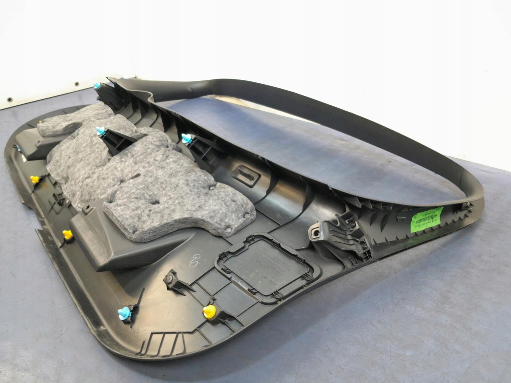 фото №9, Hyundai i30 ii hb обивка крышки багажника