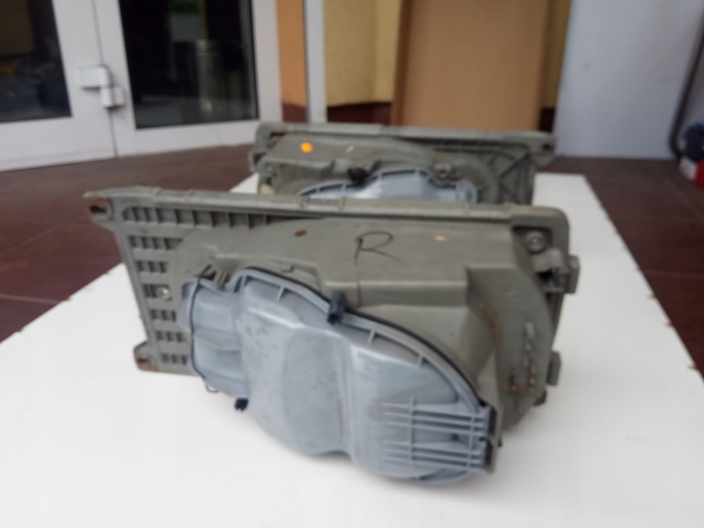 фото №5, Фари передні l + r mercedes w123 bez скло nowe відбивачі