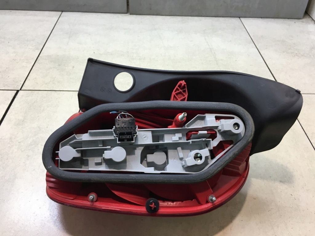 фото №7, Лампа левый задняя modus 8200212205