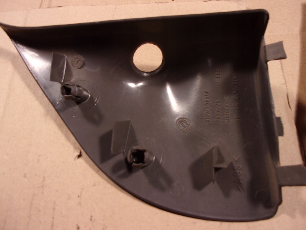 фото №2, Защита зеркало треугольник левая правая пара fiat punto