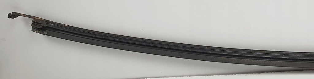 фото №7, Молдинг стекло лобовое mercedes w220