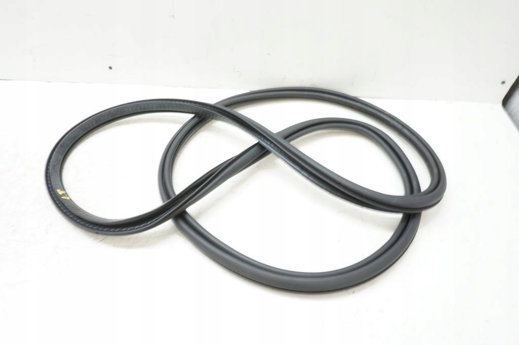 фото №5, Прокладка дверь левая задняя volvo xc60 ii t5 b4