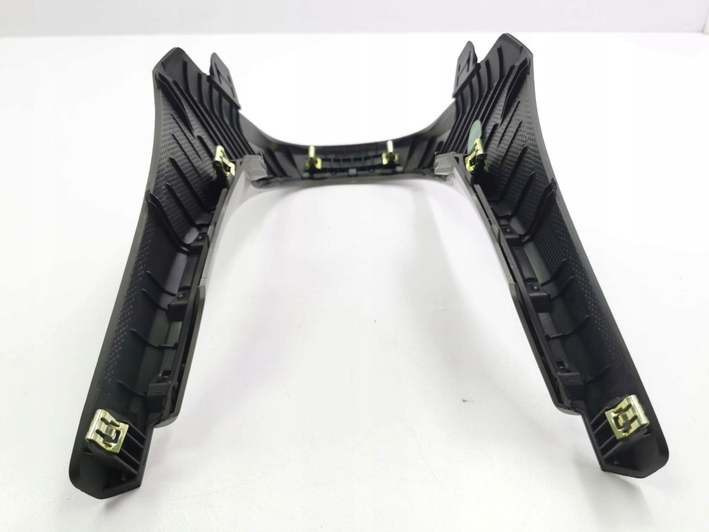 Chevrolet trax 2013 рамка важіль перемикання передач  avf67255 Недорого