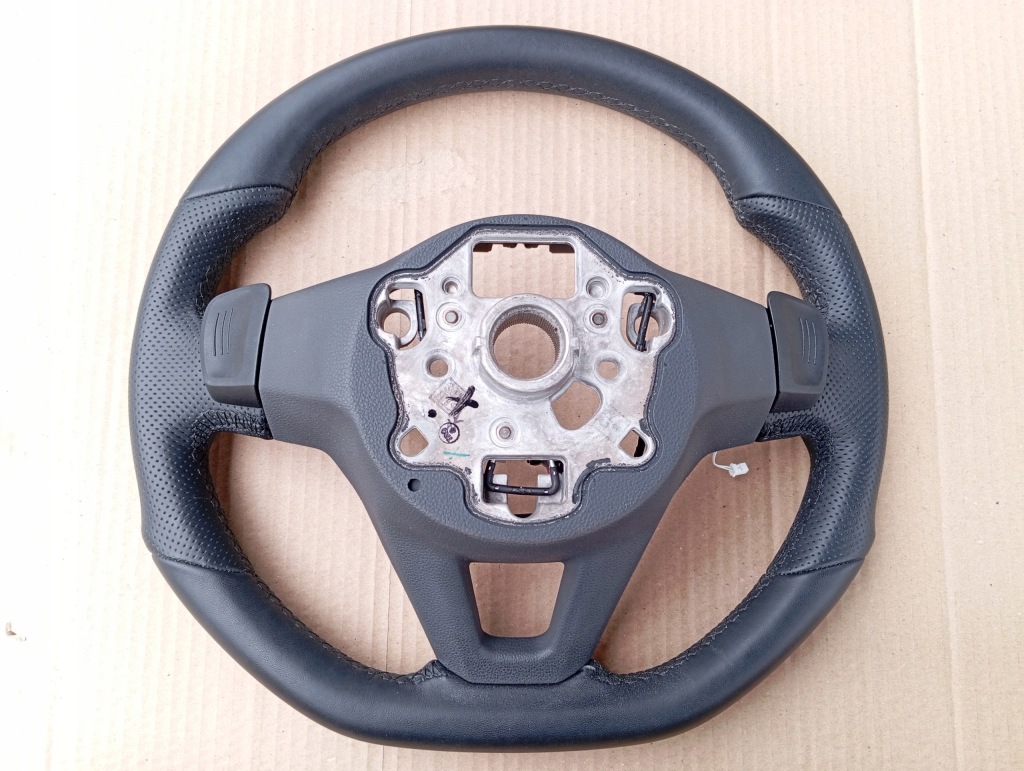 фото №13, Vw golf viii 8 5h0 passat b8 tiguan воздуховод кожа performowana + лепестки переключения