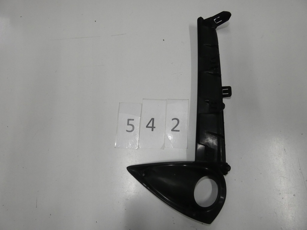 фото №12, Решётка бампера lexus ux правая 542.