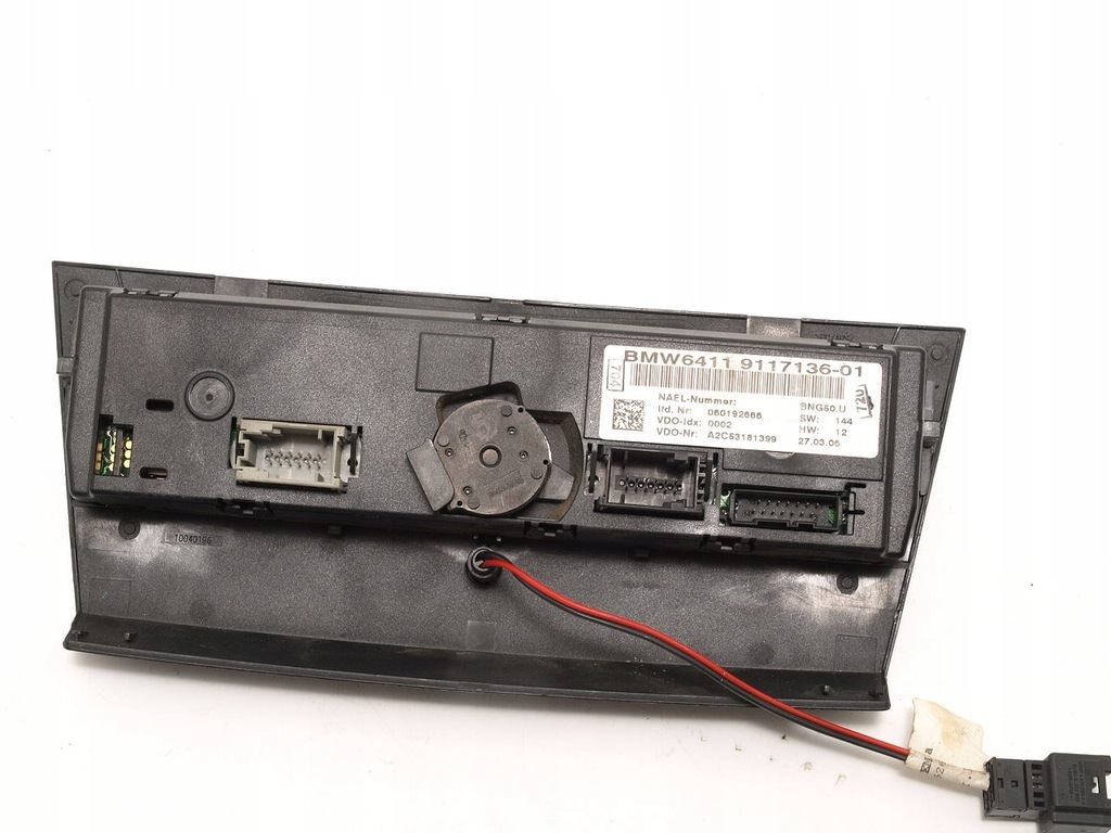 фото №7, Bmw 3 e90, 3 e91 панель кондиционера 9117136-01, 911713601, 9117136