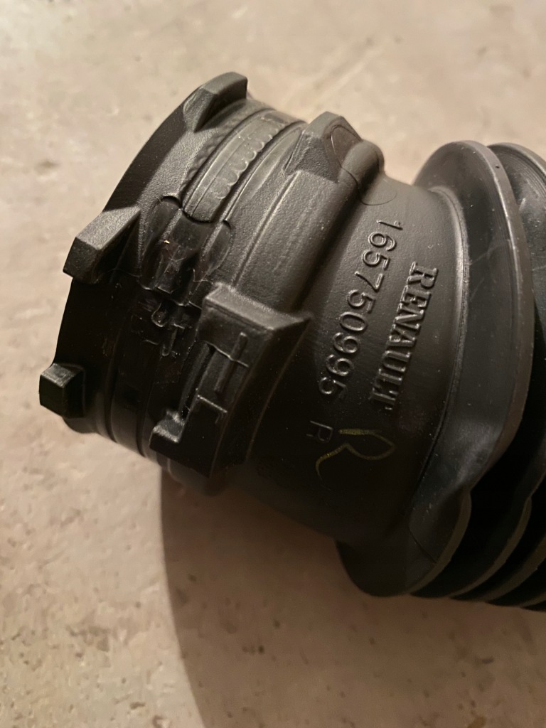 фото №6, Трубка wąż шланг воздухозаборник воздуха clio v 1.0 tce 165750995r