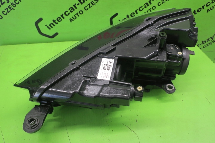 фото №6, Skoda scala фара правый led 657941016