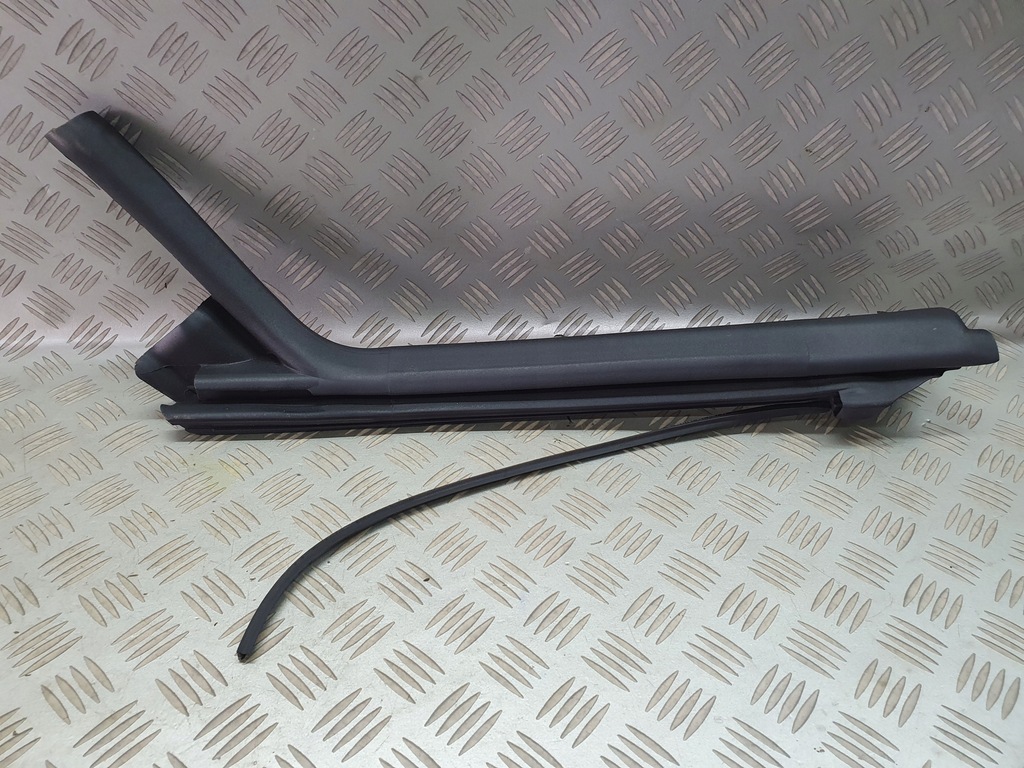 фото №1, Молдинг прокладка скло права opel cascada