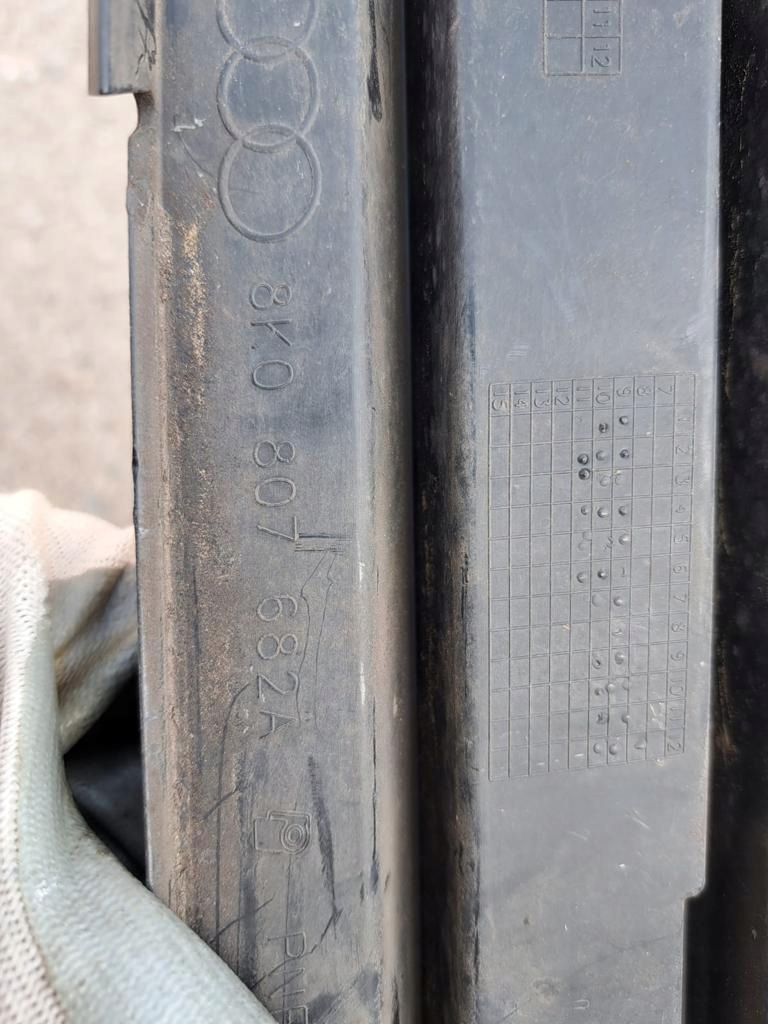 Audi a7 c8 2019-23 rok решітка бампера права оригінал Доставка