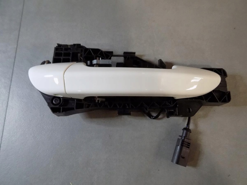 фото №1, Vw passat cc ручка права перед