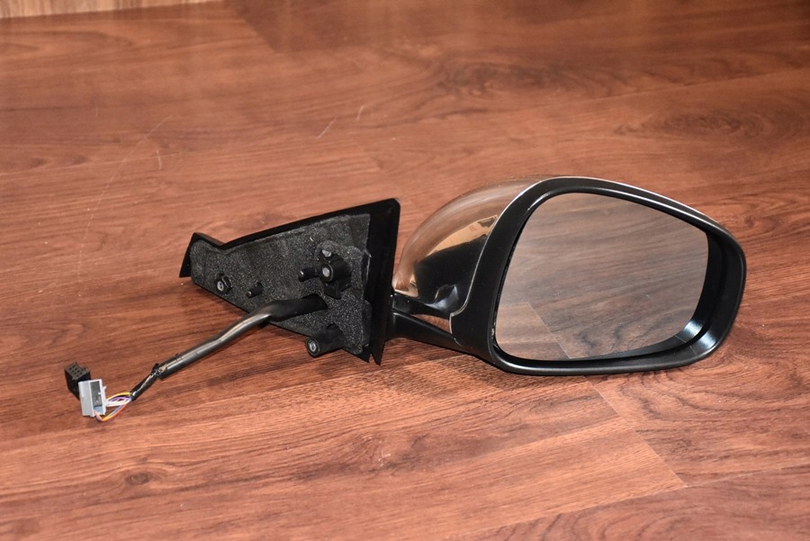 фото №1, Зеркало правое 9pin складной alfa romeo mito r2017