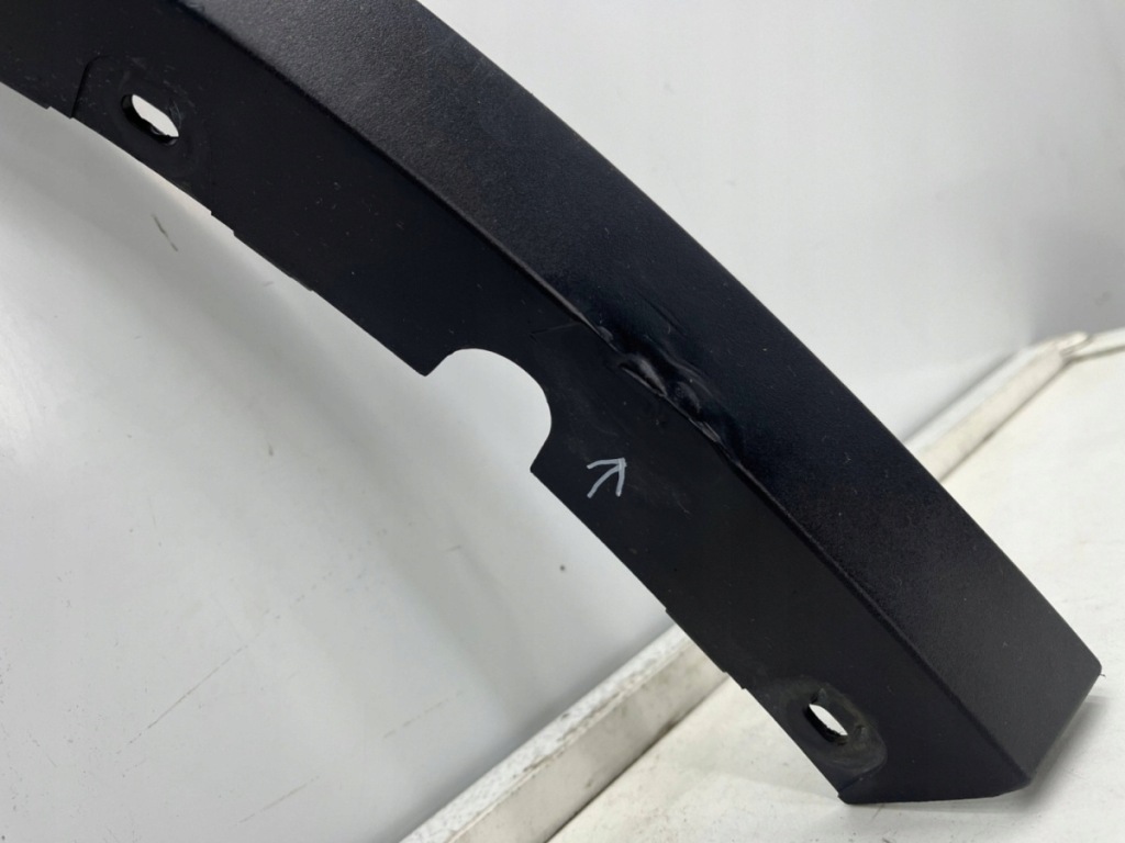 Молдинг bmw x5 f15 13-18r. правий задній край крила бампера накладка в Україні