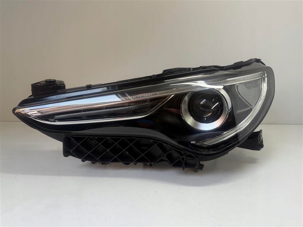 Купити Alfa romeo stelvio 16r+. ліва фара перед bi-xenon поворотний led klp.eur