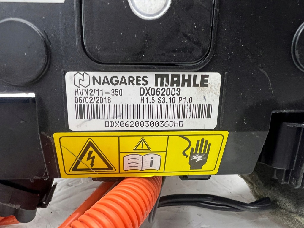 фото №8, Nissan leaf ii ze1 2018 нагреватель отопителя