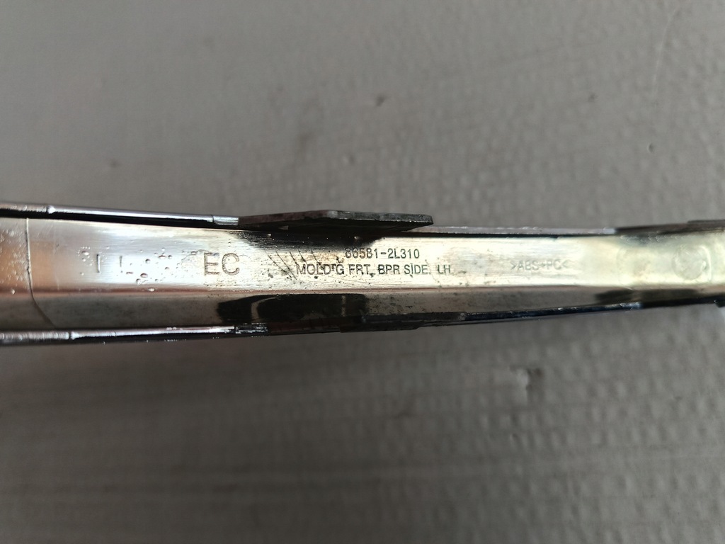 фото №6, Хром молдинг бампера перед левый 86581-2l310 hyundia i30