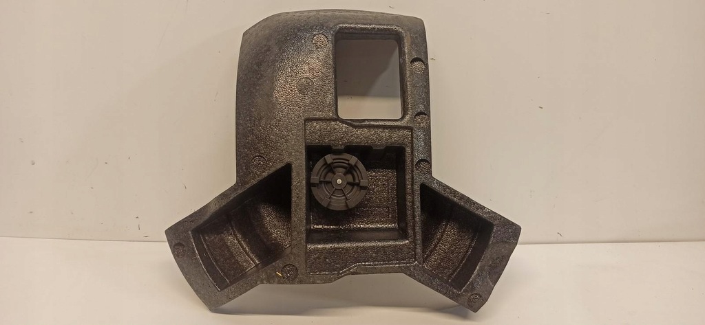 фото №1, Volvo xc70 v70 пінополістирол багажника 31317345