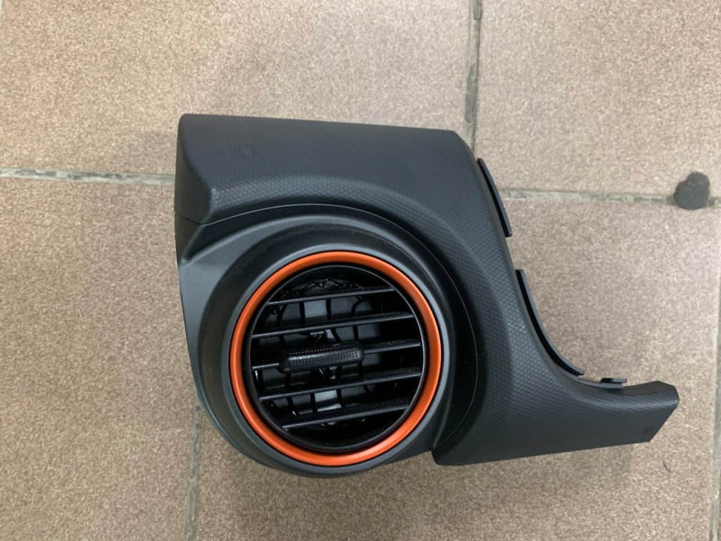 фото №1, Hyundai kona панель панели решётка обдув левая