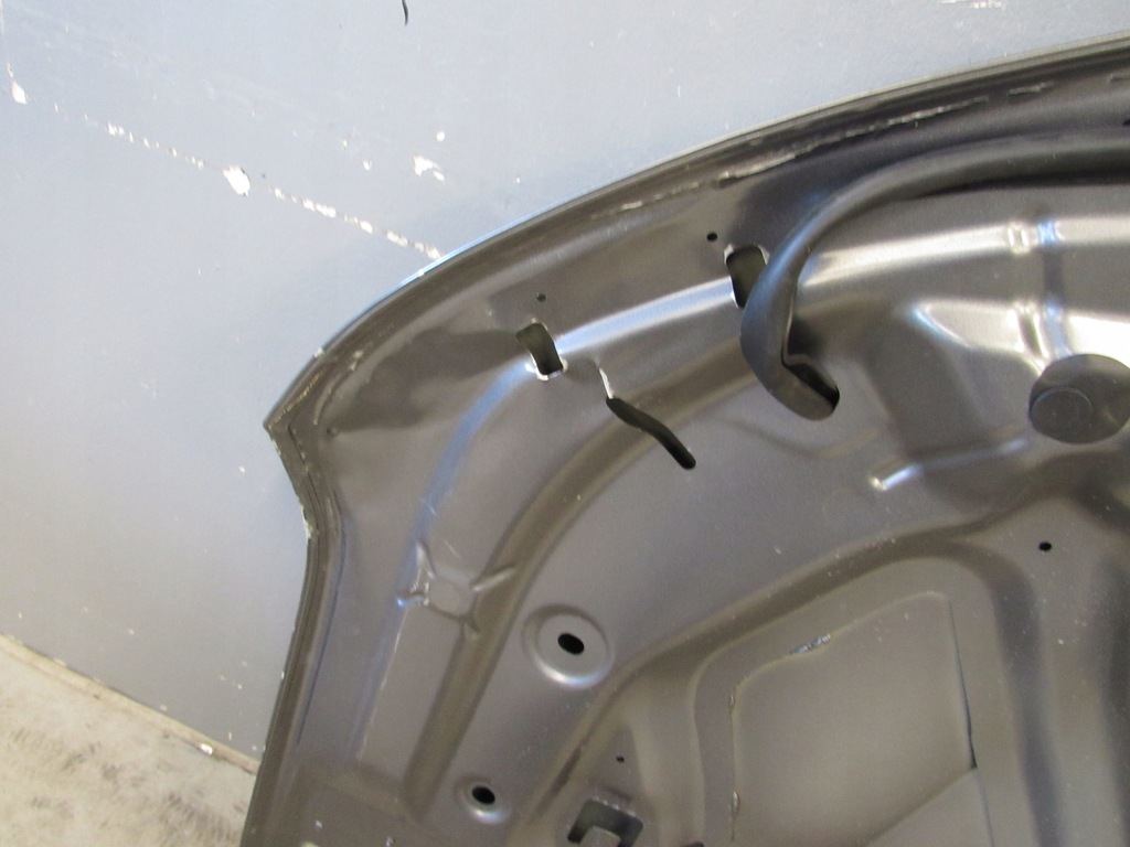 фото №12, Renault megane e-tech капот