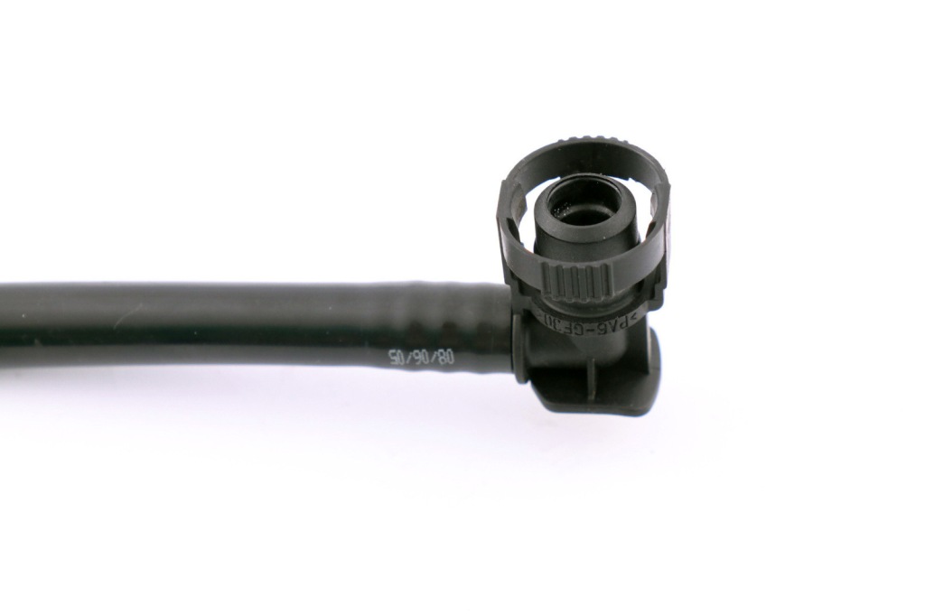 Bmw e60 e61 e63 e64 труба вентиляції пального Оригінал