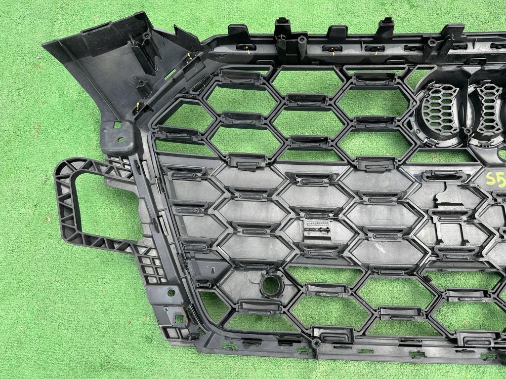 фото №11, Audi s5 lift 8w6 24- решітка радіатора радіатора решітка радіатора накладка org. b.ładny