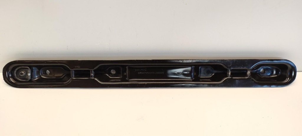 фото №1, Mercedes vito w447 направляющая напольная сиденье a4479500174