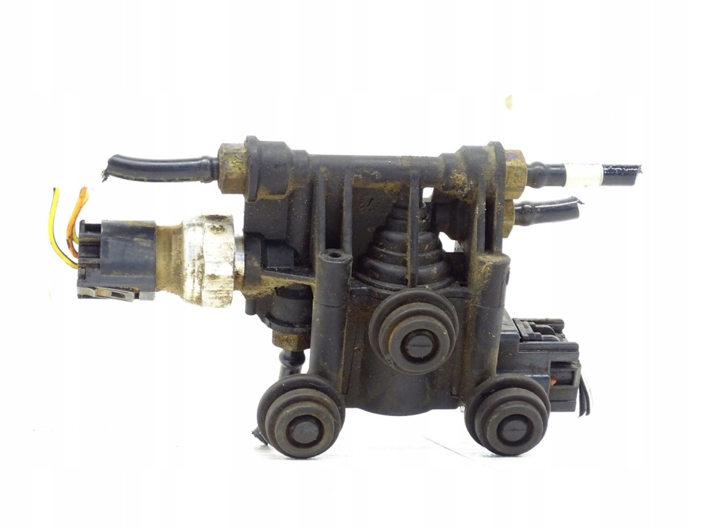 Купить Распределитель подвеска land rover discovery iv l319 rv4000046