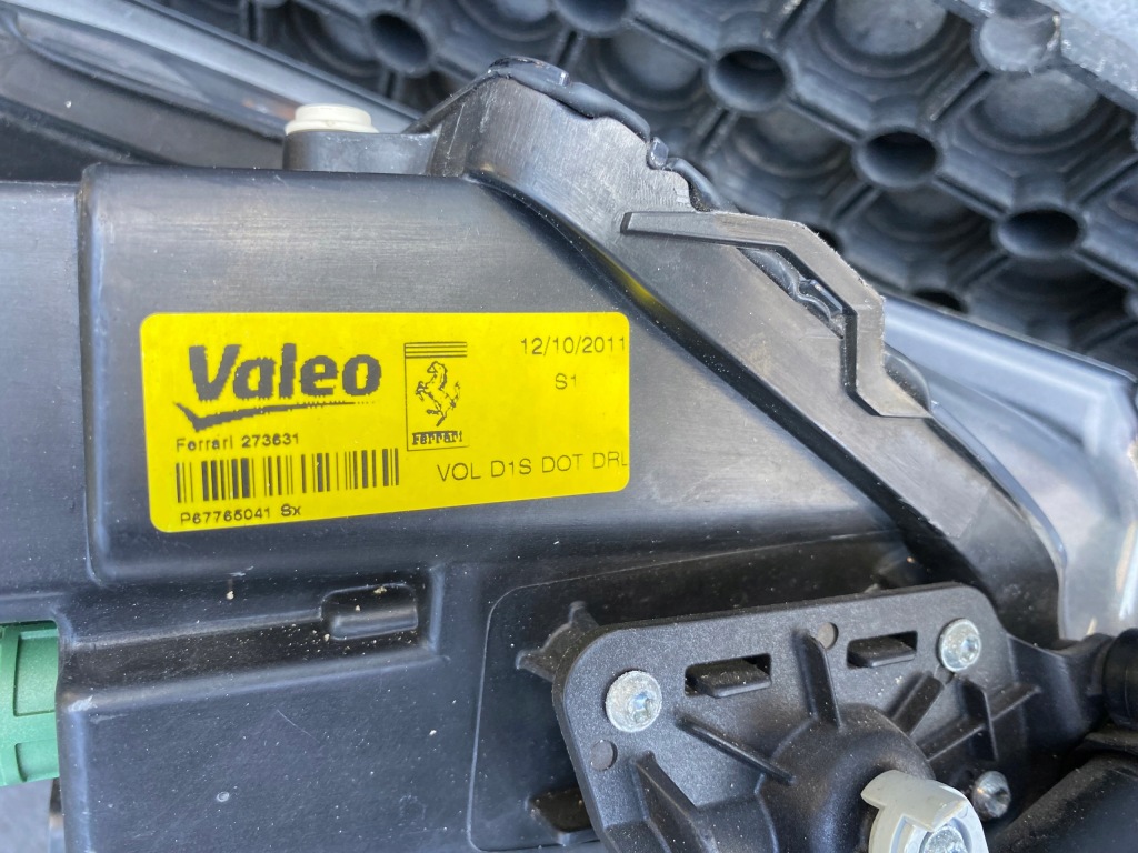 Ferrari ff f151 11-16 ксенон+ led лампа перед передня ліва Ціна