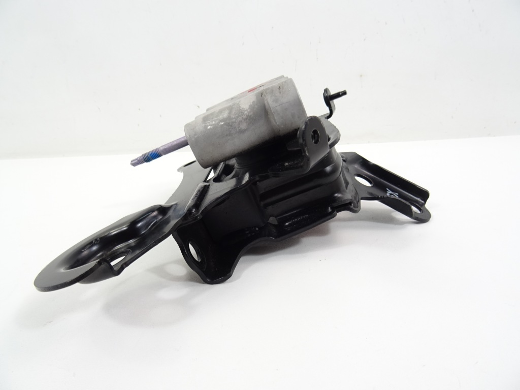 Lexus ux 250h 2.0 гибрид кронштейн кронштейн двигателя в Украине