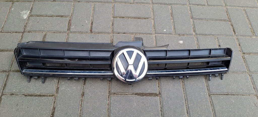 фото №1, Решітка радіатора vw golf vii накладка решітка 5g0853653e