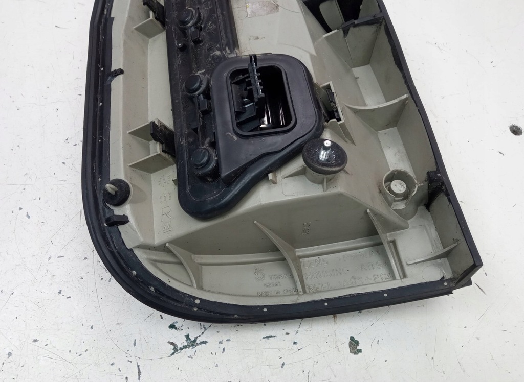 фото №3, Лампа правая задняя opel zafira