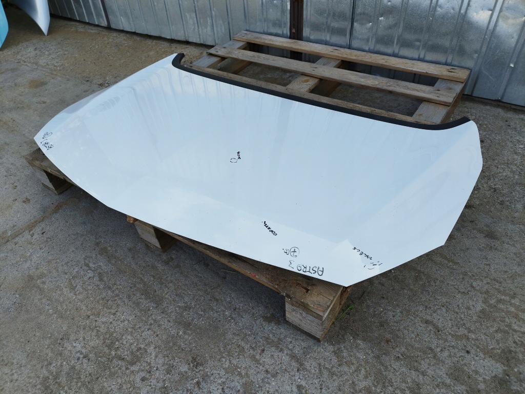 Капот кришка оригінал лак opel astra j iv рестайлінг  2012-2015 колір y40r Київ