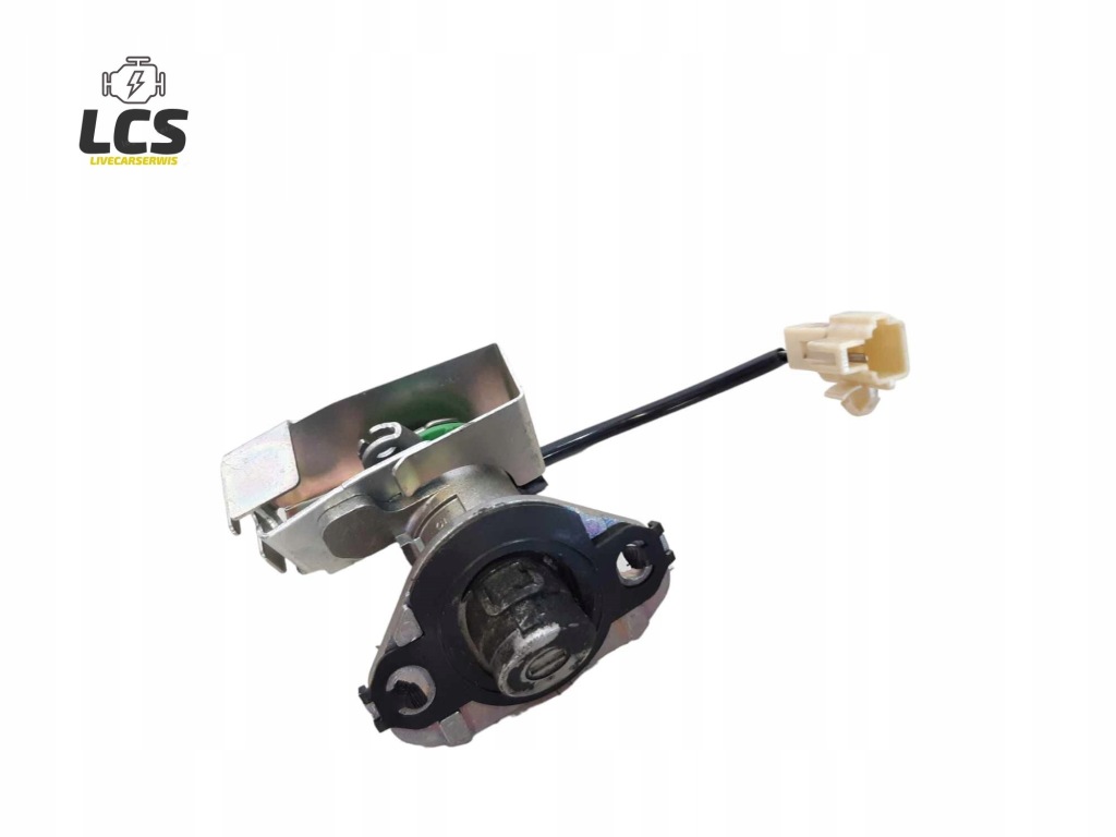 Купити Вкладка замок багажника lexus is 2 220 250