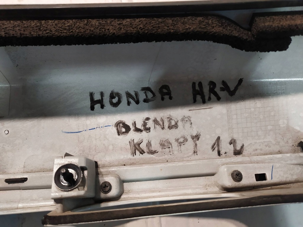 фото №12, Bledna кришки honda hr-v відремонтована 74890t7a