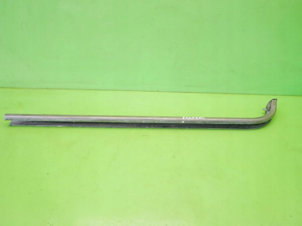 фото №1, Напрямна напрямна двері права задня kia carnival i