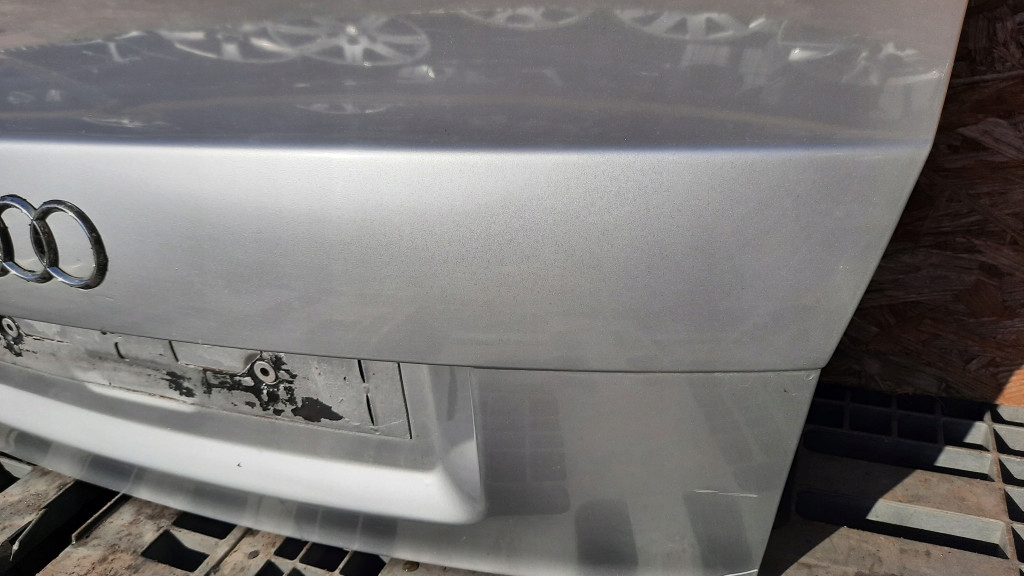 фото №11, Задняя крышка багажника audi a4 b6 sedan 00-04r