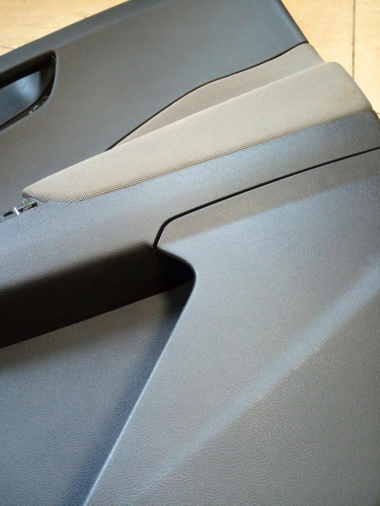 фото №4, Обивка дверь ford transit courier '15 oryg.