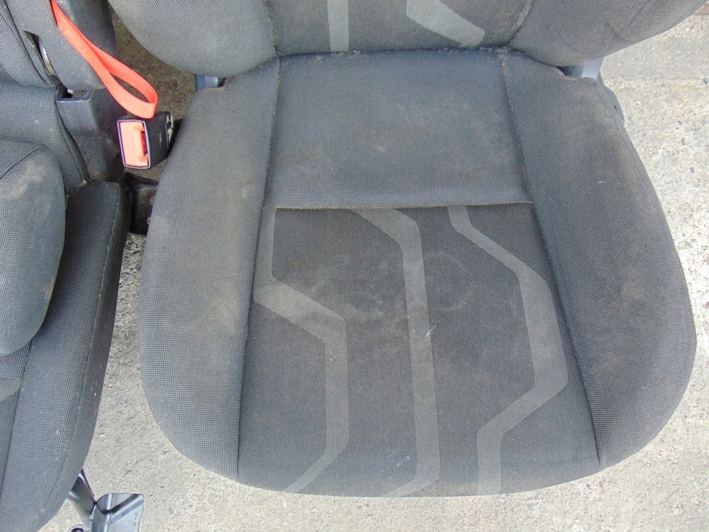 фото №11, Сидіння сидіння перед ford connect mk2 2+1 підголівники