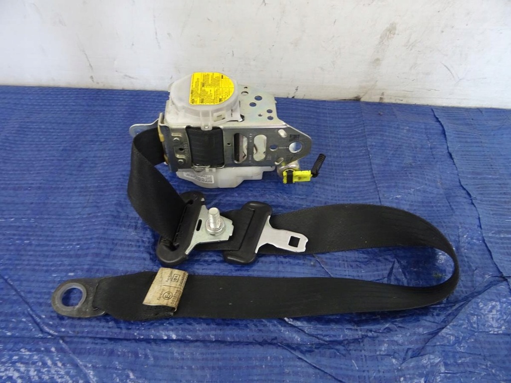 фото №1, Pas лівий безпеки перед toyota iq