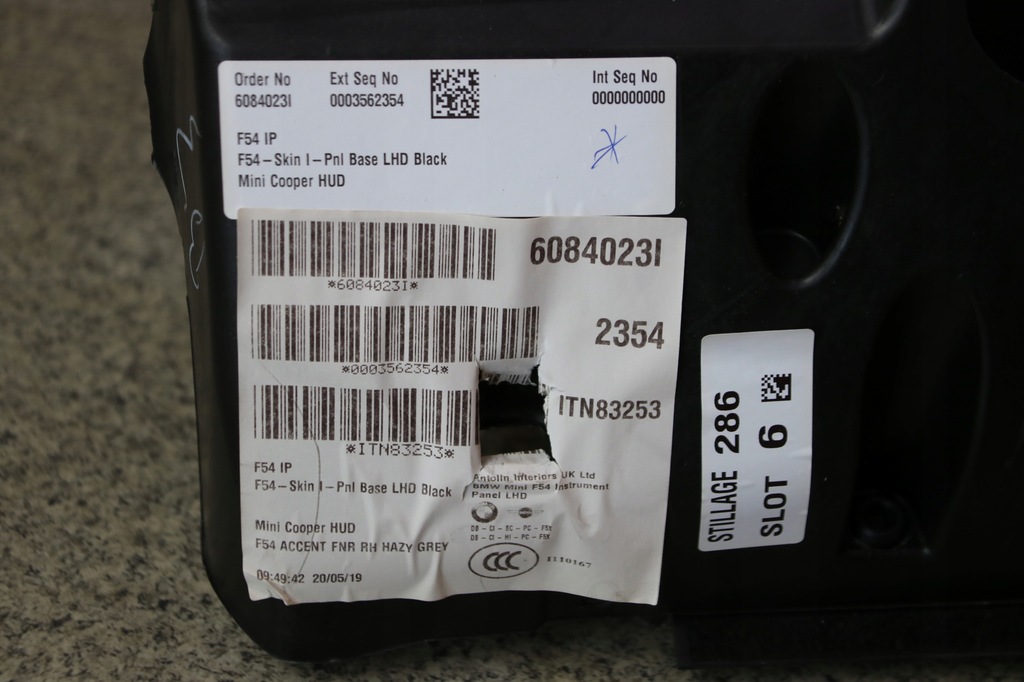 фото №10, Mini f54 clubman оригінальна панель приладів приладова консоль head up europa