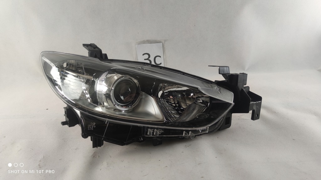 фото №1, Mazda 6 gj фара правий лампа звичайна przed lift