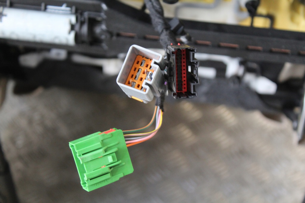 фото №7, Сиденья салон кожа обивка jaguar f-pace x761