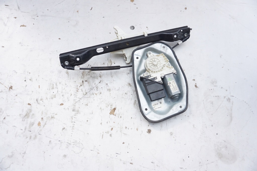 фото №1, Механізм скло правий задня volkswagen jetta a5