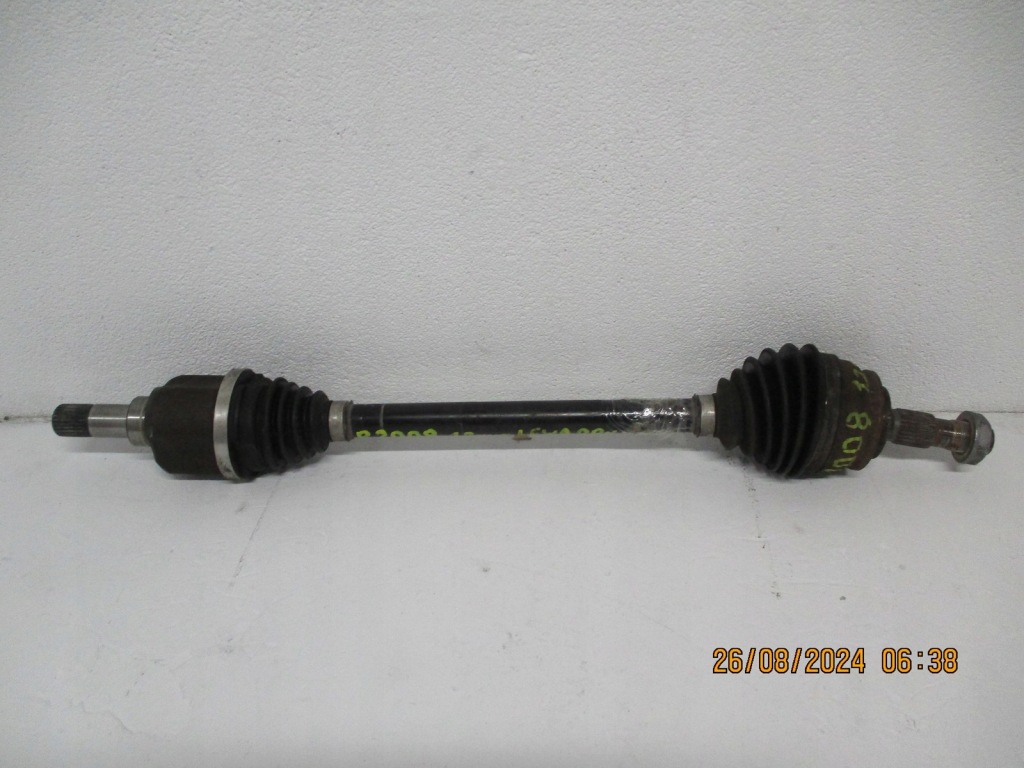 фото №1, Приводной вал левая peugeot 2008 ii 1,2thp 9824878280