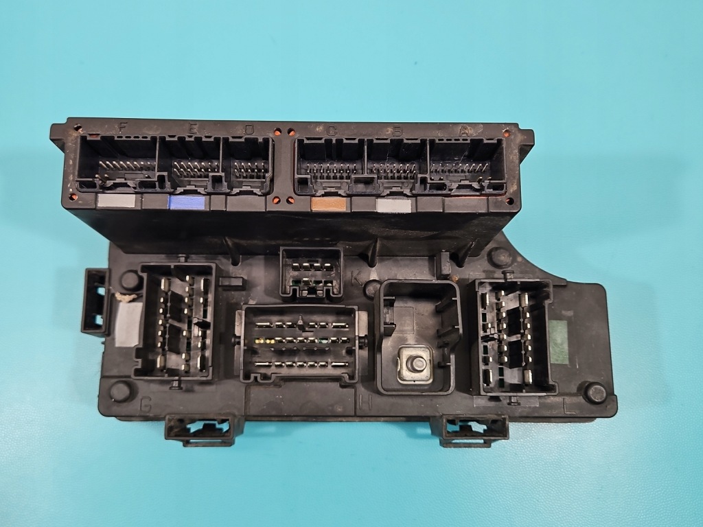 Коробка предохранителей jeep compass 1 06-16 p04692341ad Недорого