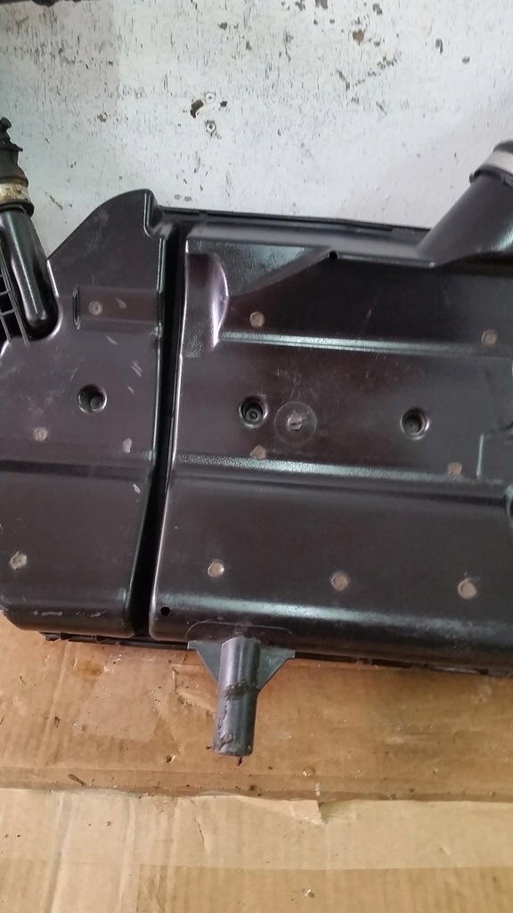 фото №12, Корпус фильтра воздуха fiat panda doblo tipo 1.3jtd eu5 51816590