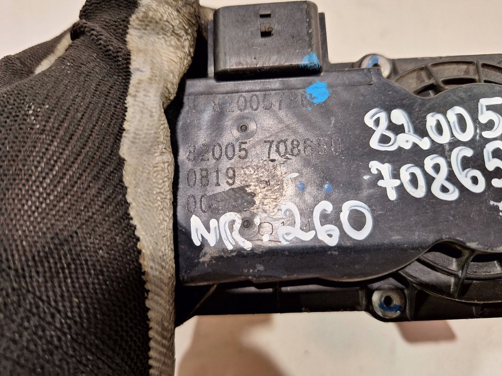 фото №6, Дросельна заслінка 8200570865d renault scenic iii 1.4 tce 09-