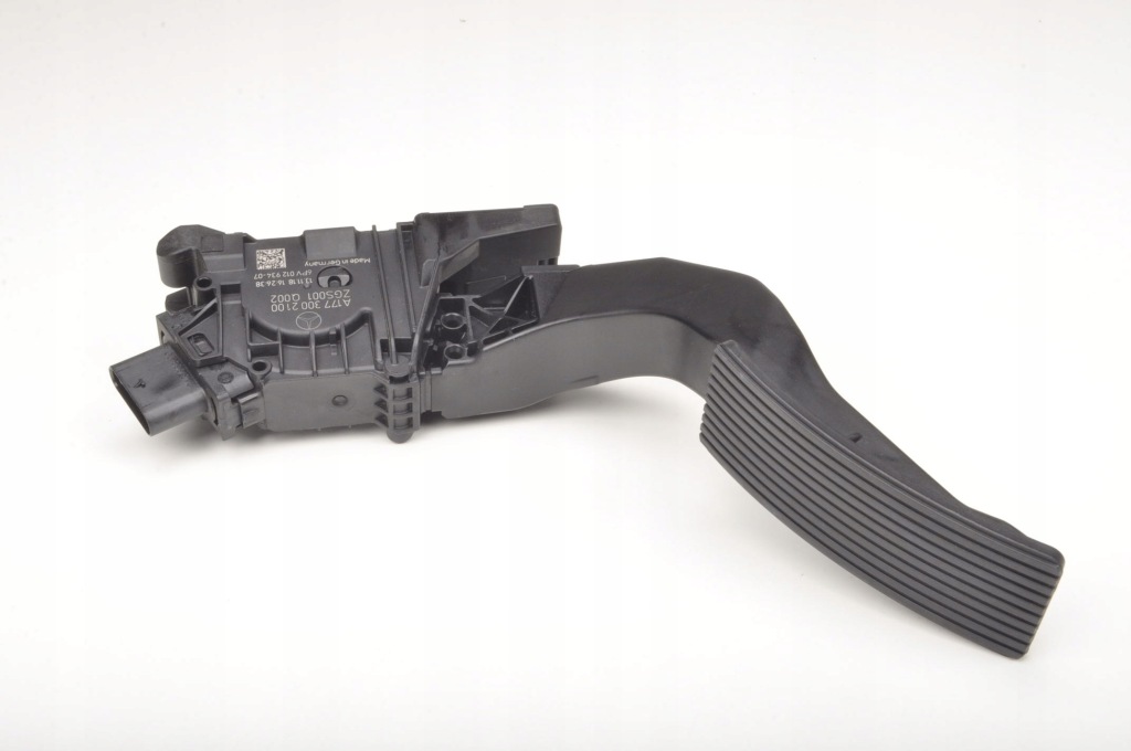 фото №1, Mercedes w177 педаль газа потенциометр a1773002100